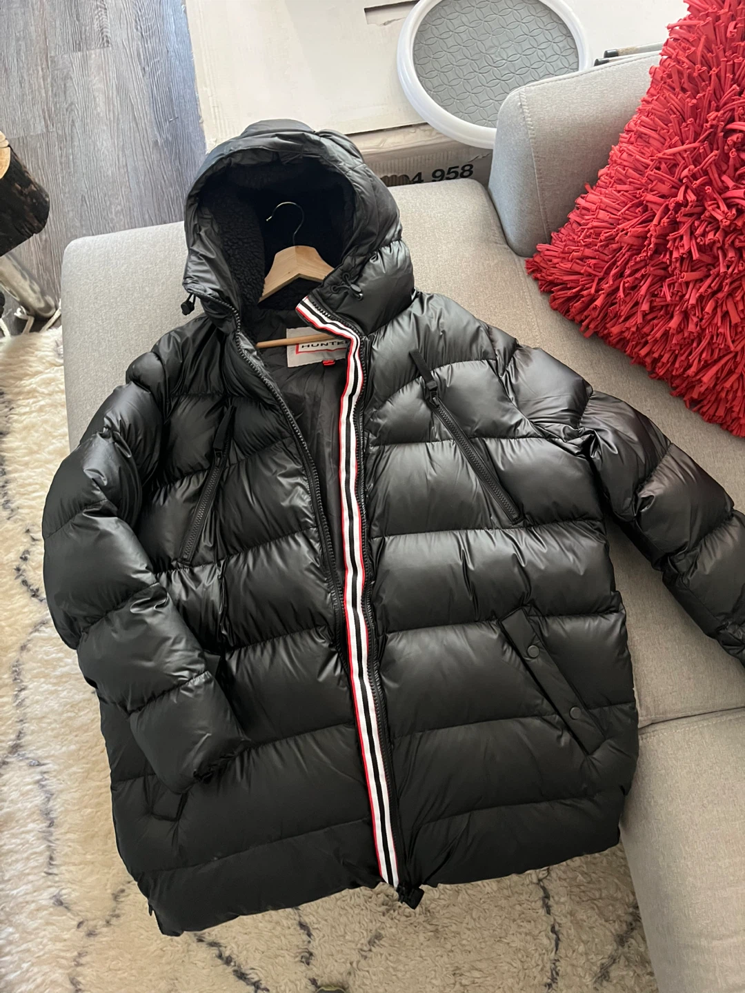 Hunter Puffer Jacket - Size L