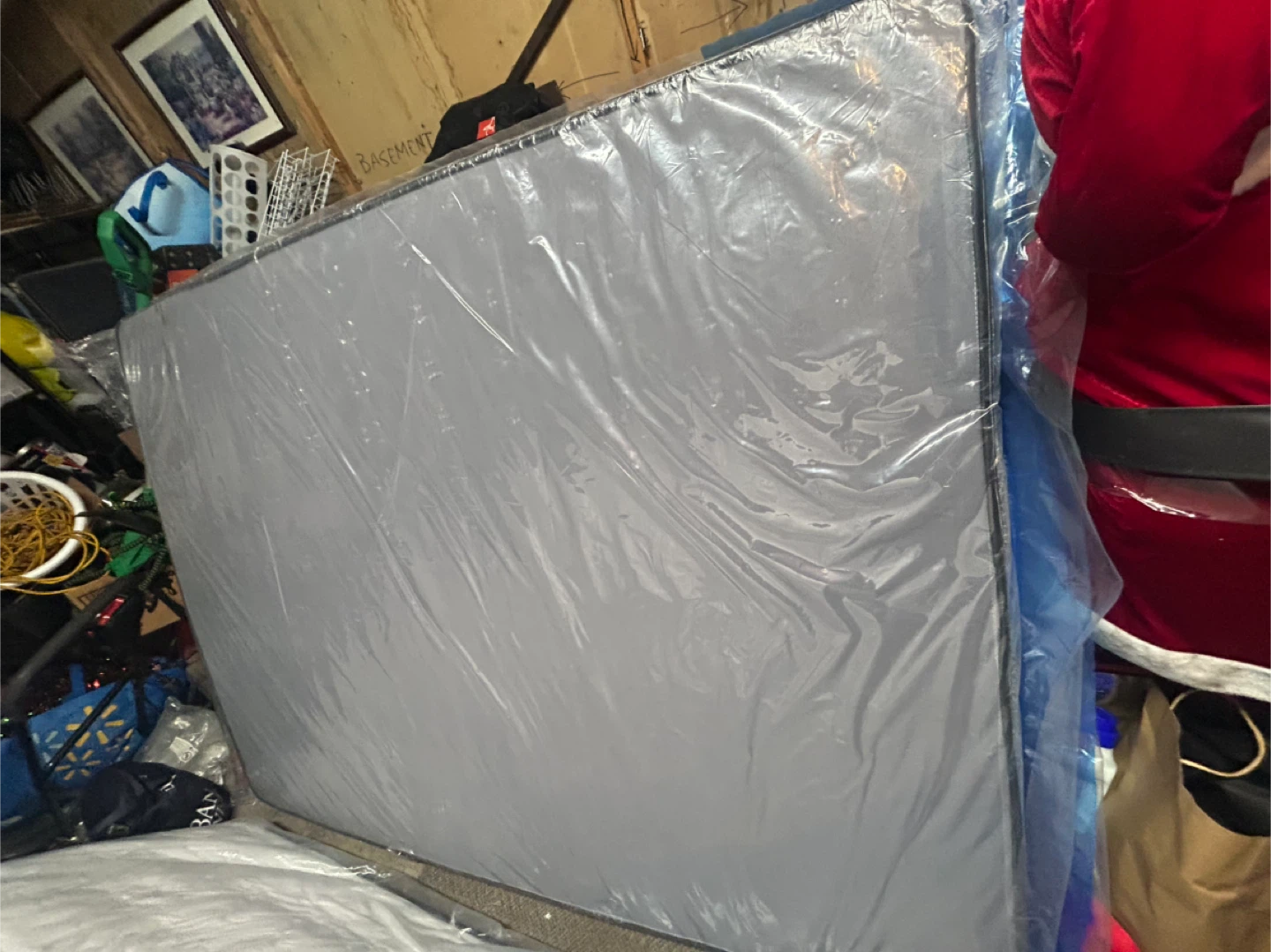 2 queen sized bedroom mattresses - photo 3