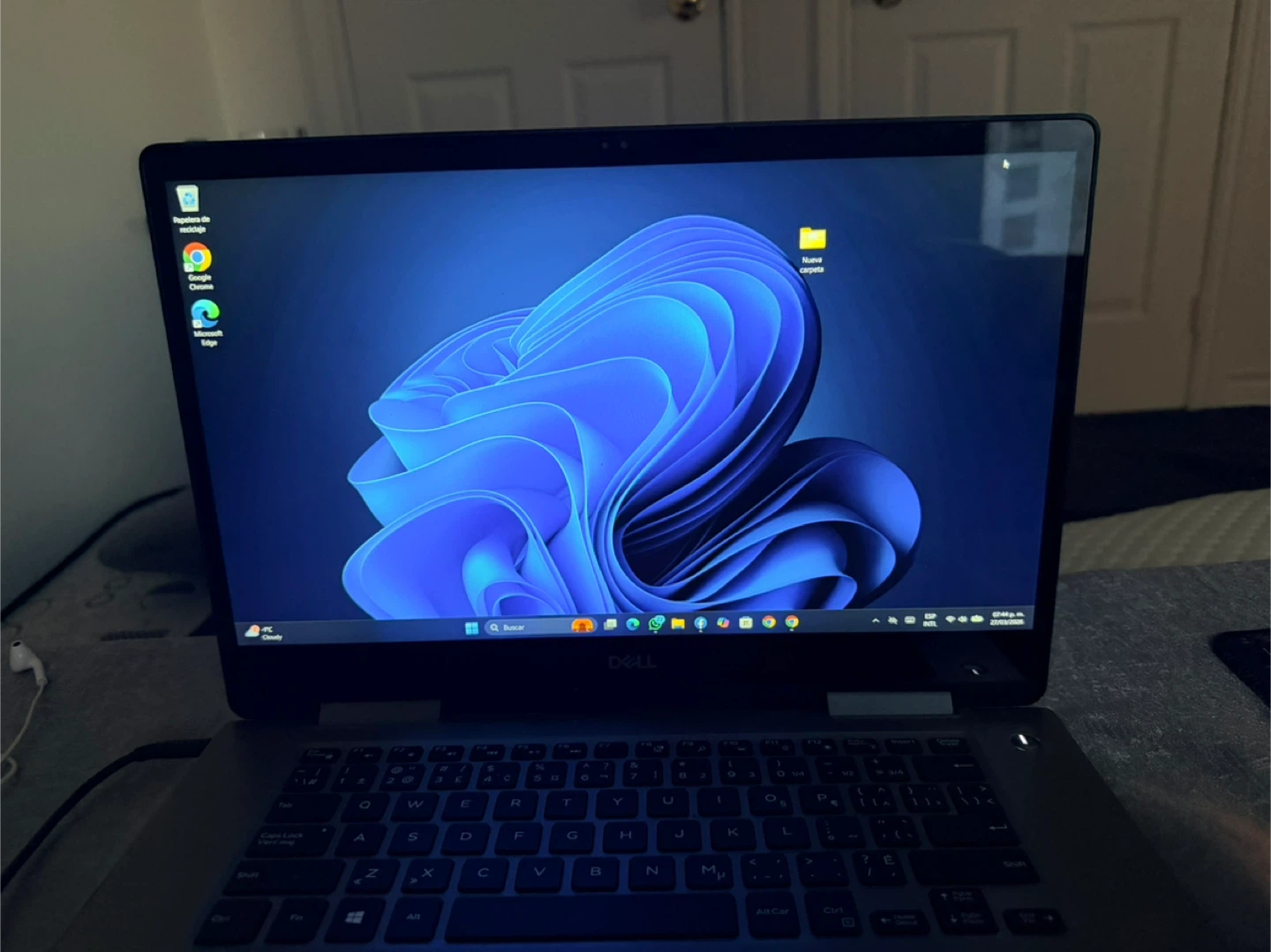 Dell Inspiron 15 7000 2-in-1 Laptop - photo 5
