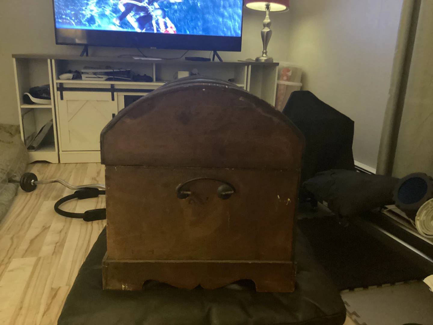 Decorative Treasure Chest with Atari Flashback 3 Console - photo 2