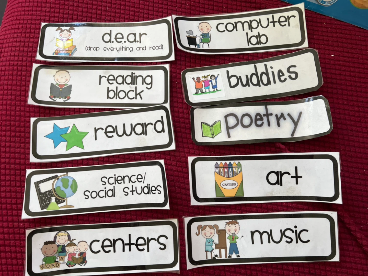 Classroom shape of the day magnetic back - photo 3