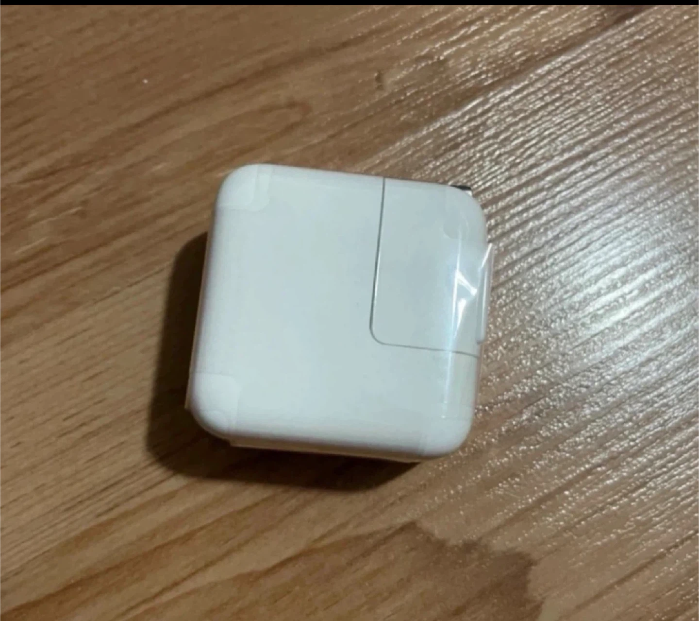 Apple 10w usb power adapter🥕