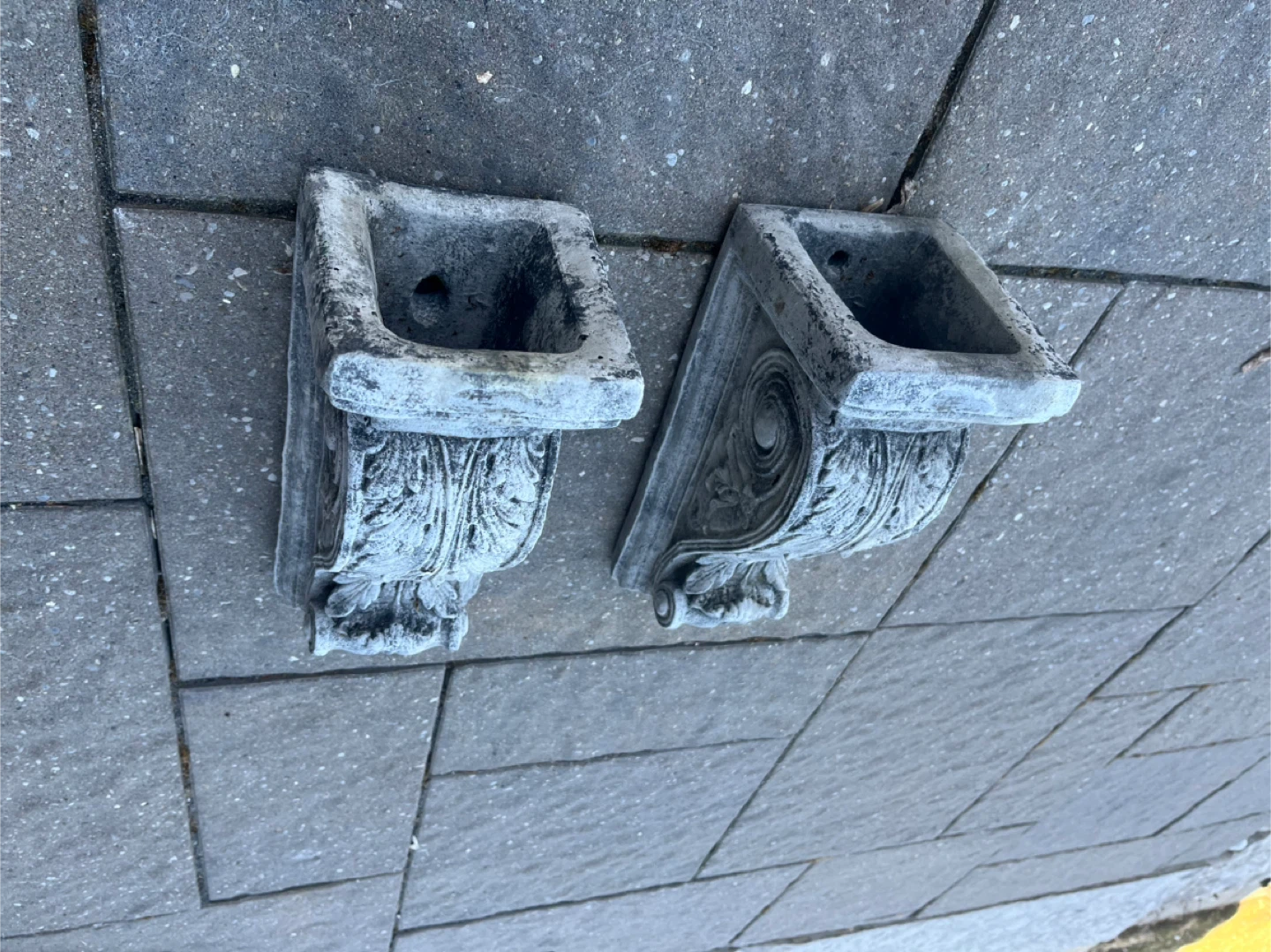 Decorative Stone Wall Sconces/Vine Planters - photo 4