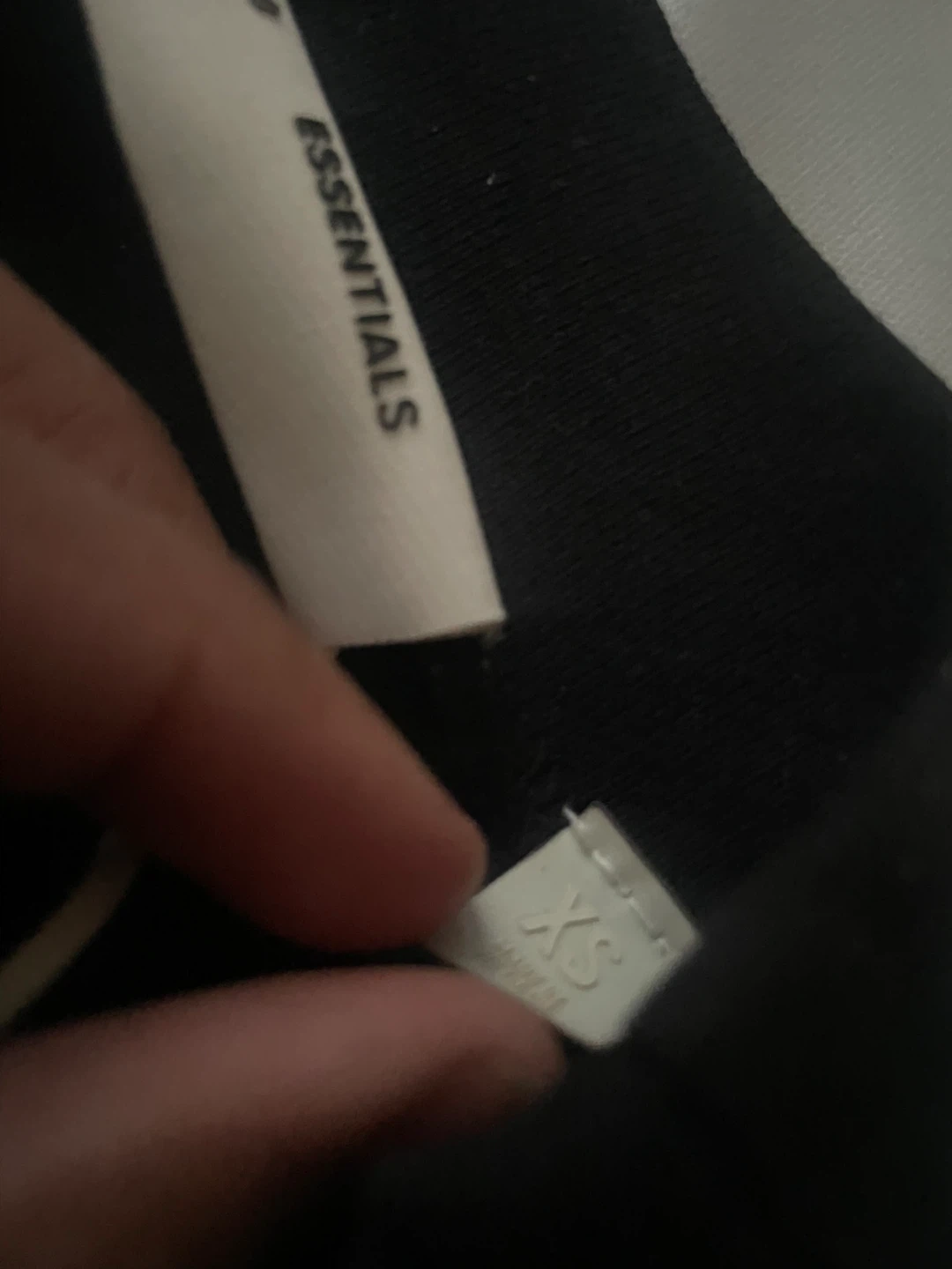 ESSENTIALS Fear of God Black T-Shirt - XS - photo 4