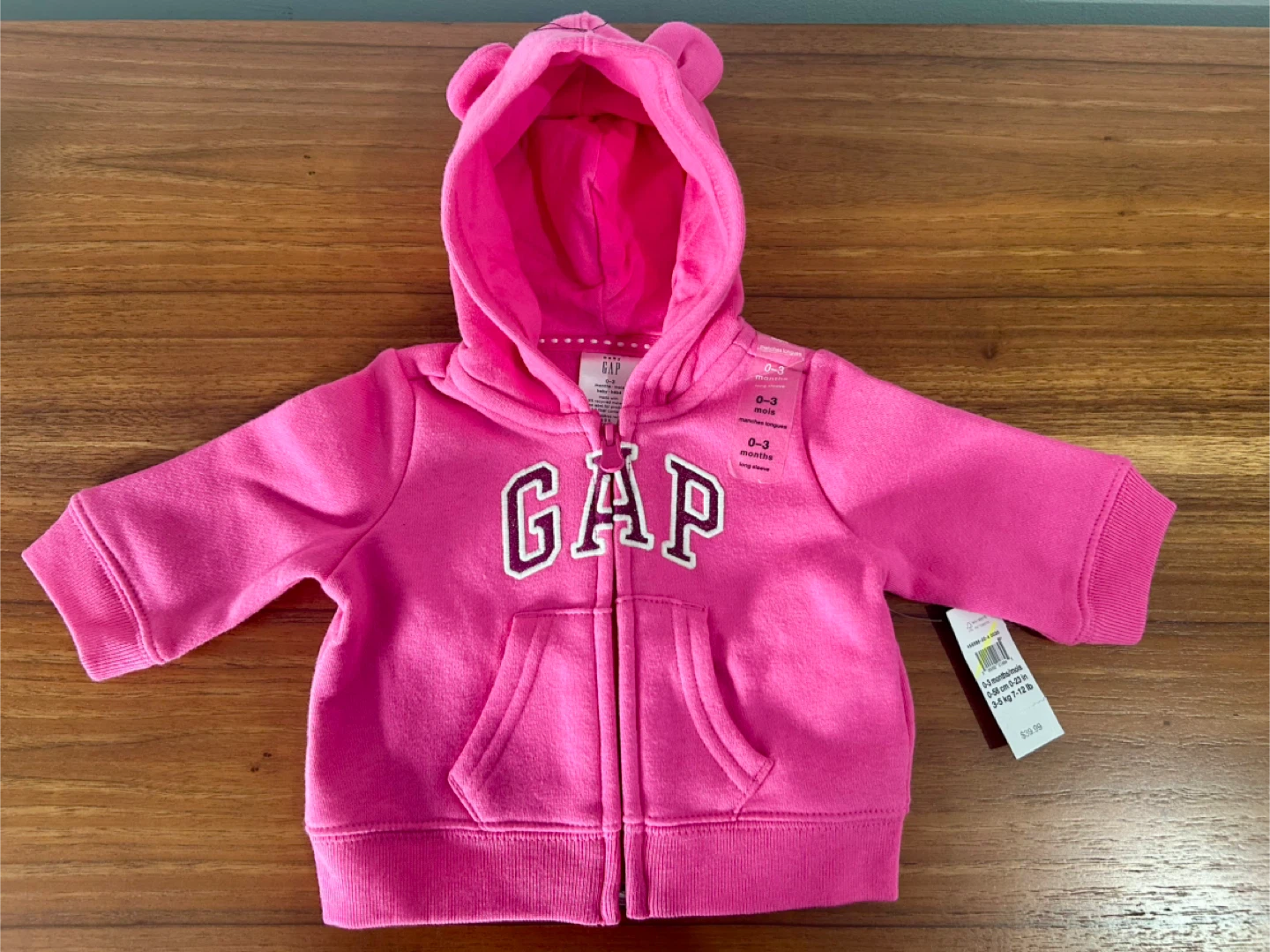GAP Baby Girl Bundle (0–3 Months) – NEW with Tags – Gift Ready