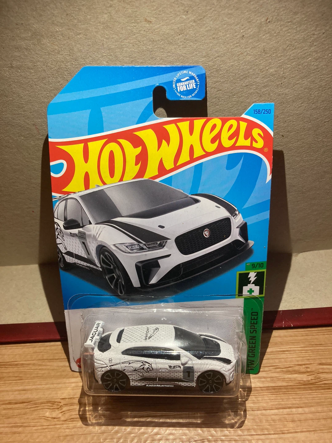 Hot Wheels / Jaguar I-Pace eTrophy / White