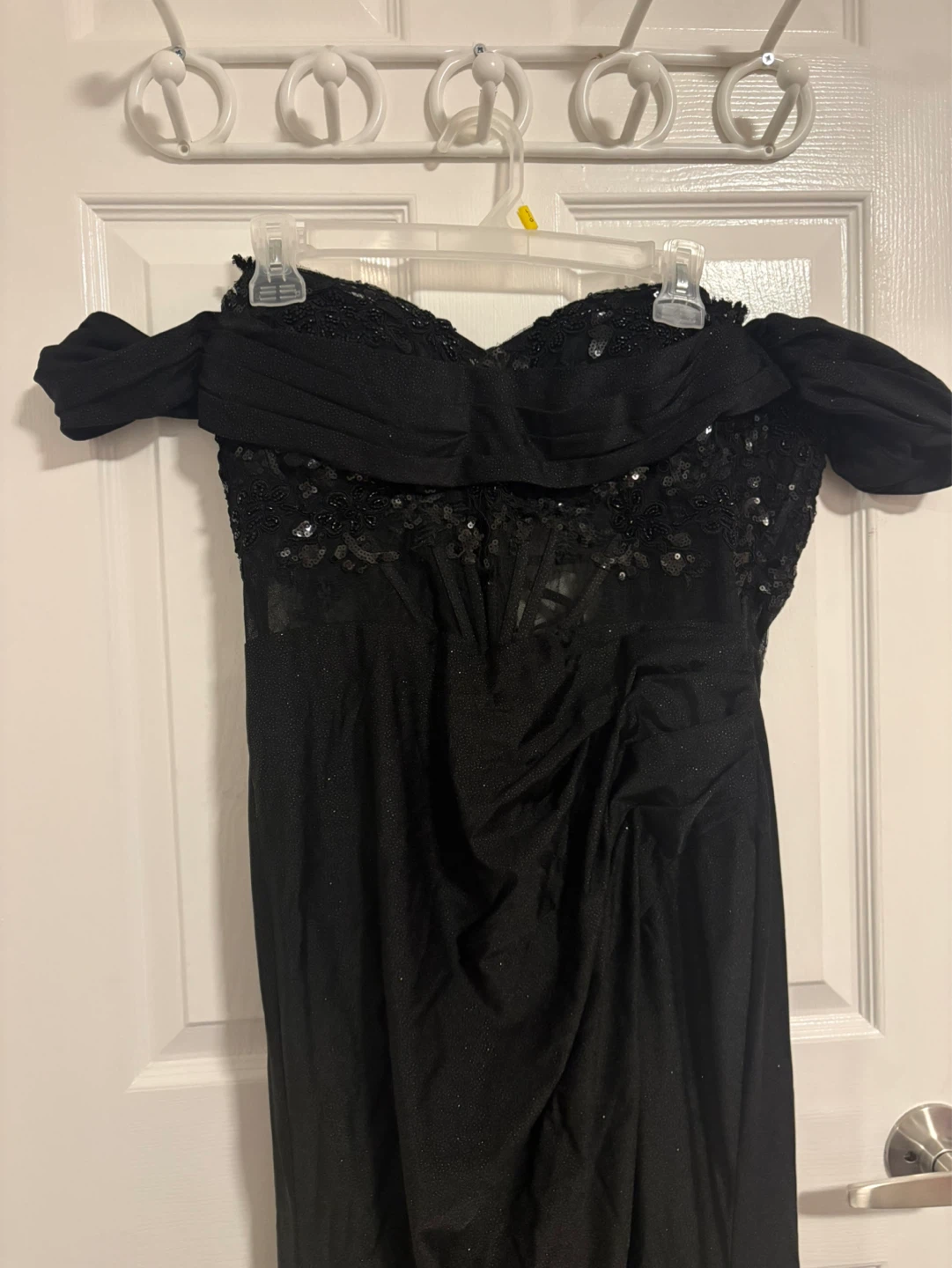 Black Off-the-Shoulder Beaded Formal Dress - photo 3