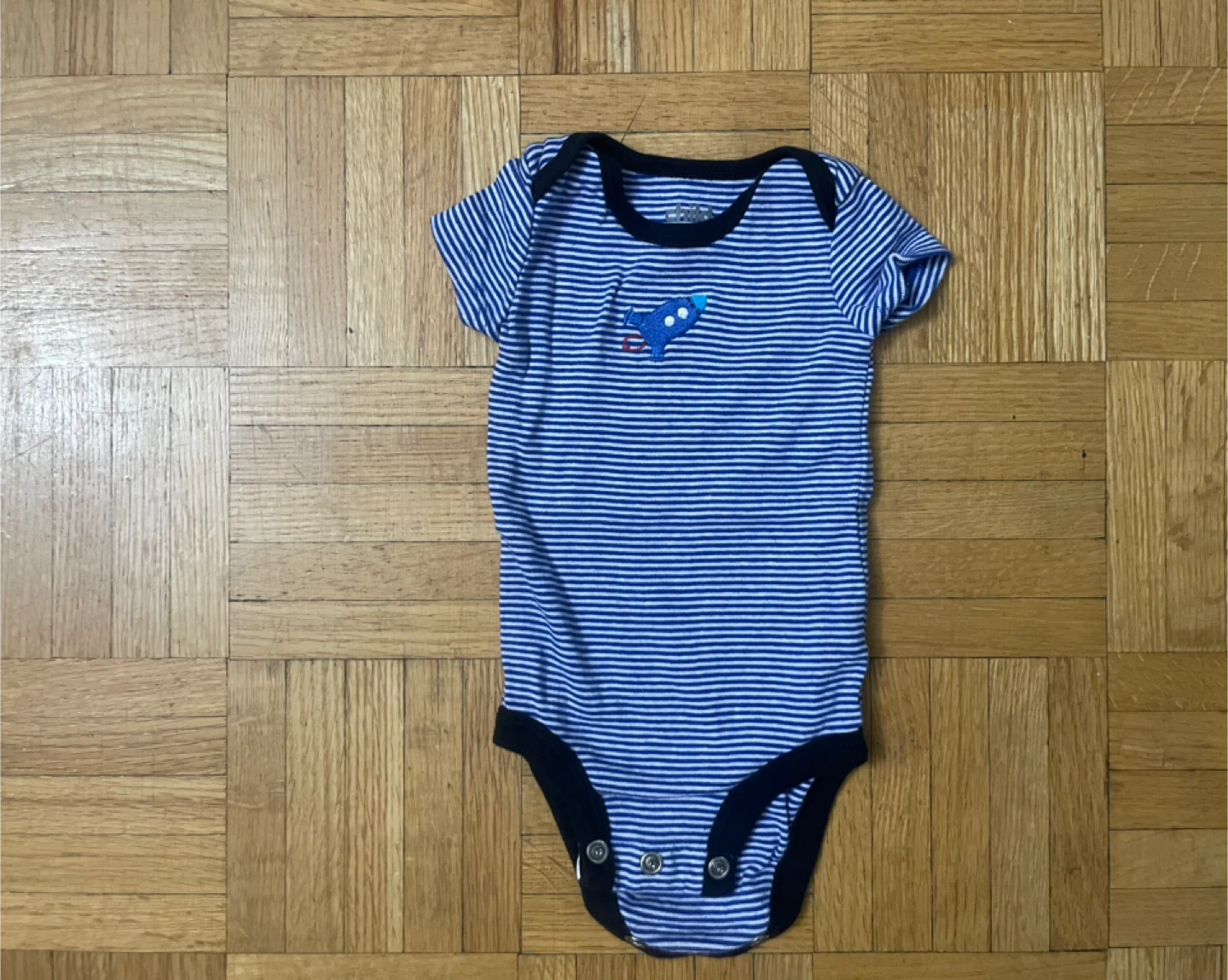 Baby Onesies - Carter's & More (Various Sizes) - photo 5