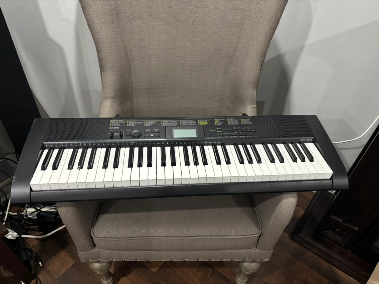 Casio CTK-100 Keyboard