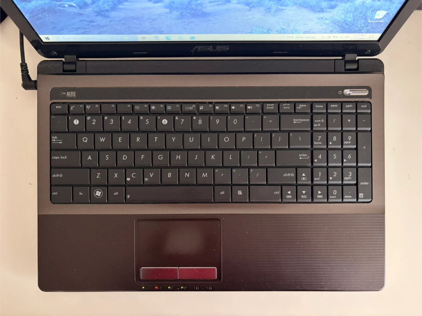 ASUS A52U Laptop — Good for work - photo 2