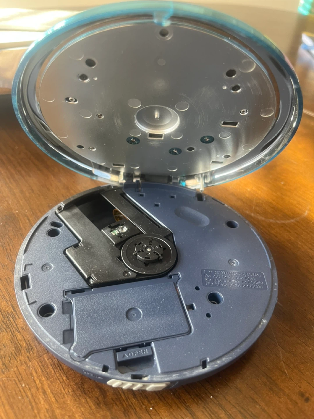 Panasonic SL-SX420 Portable MP3 CD Player - photo 3