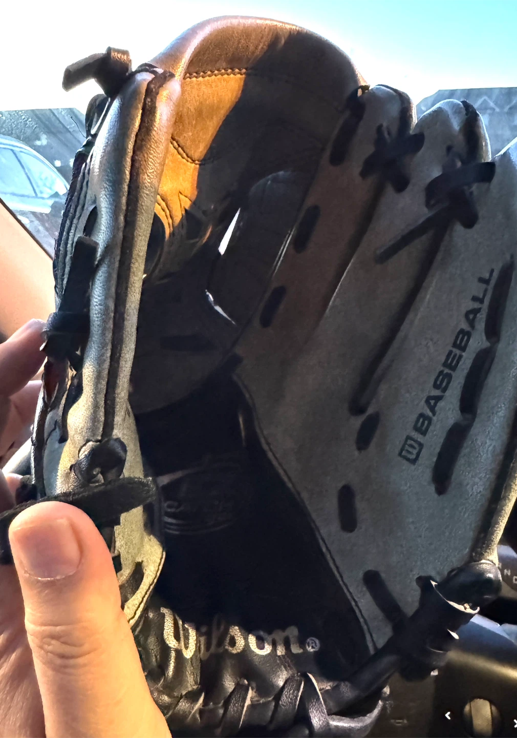 Wilson 10 1/2 inch Baseball Glove - photo 3