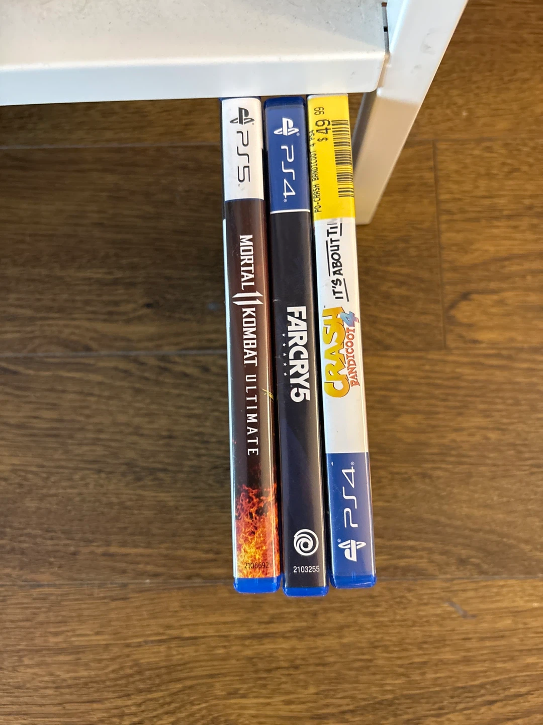 PlayStation 5 Console with 3 Games - photo 3
