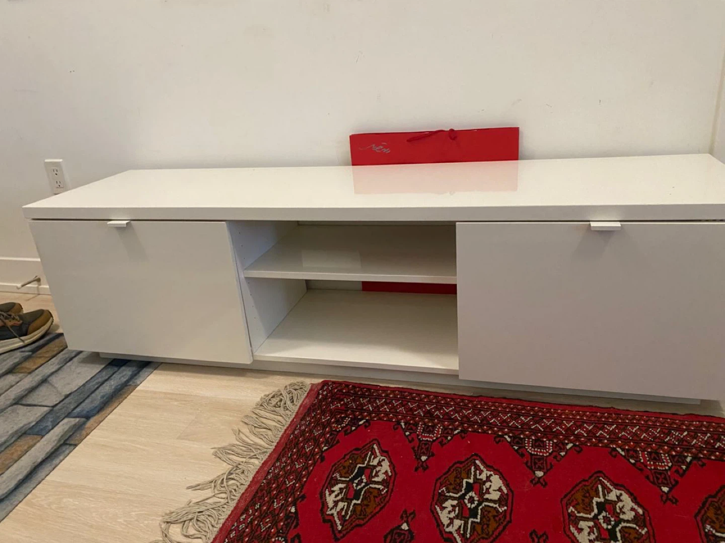 White Media Console / TV Stand 🥕 - photo 2