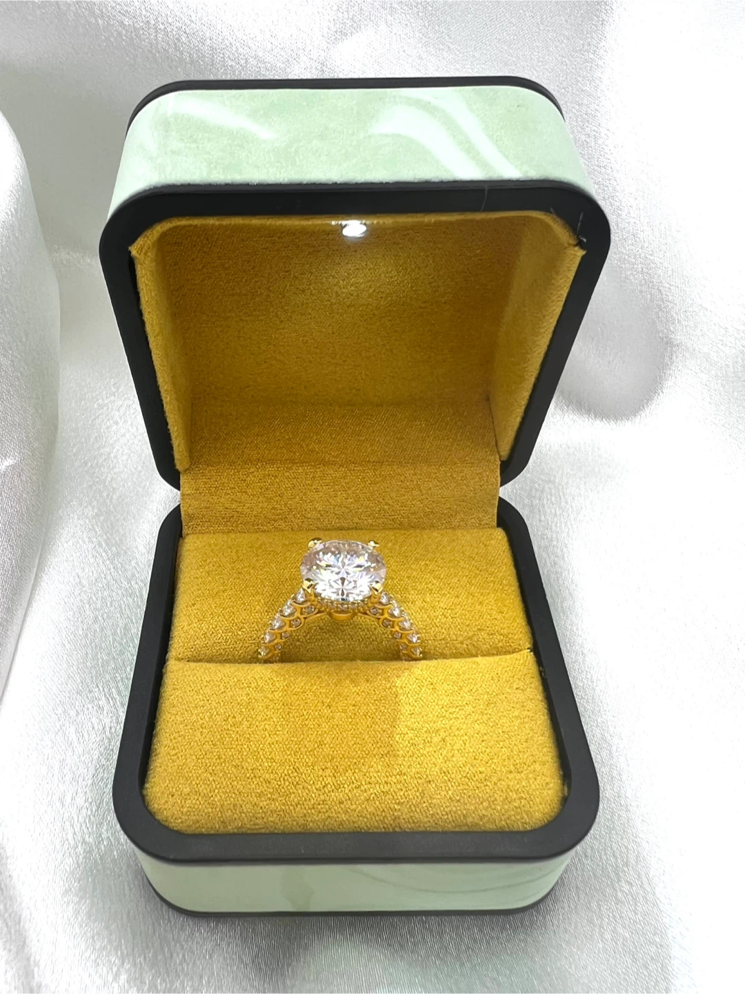 5 CT Moissanite Engagement Ring |Great gift for Mother’s day - photo 2