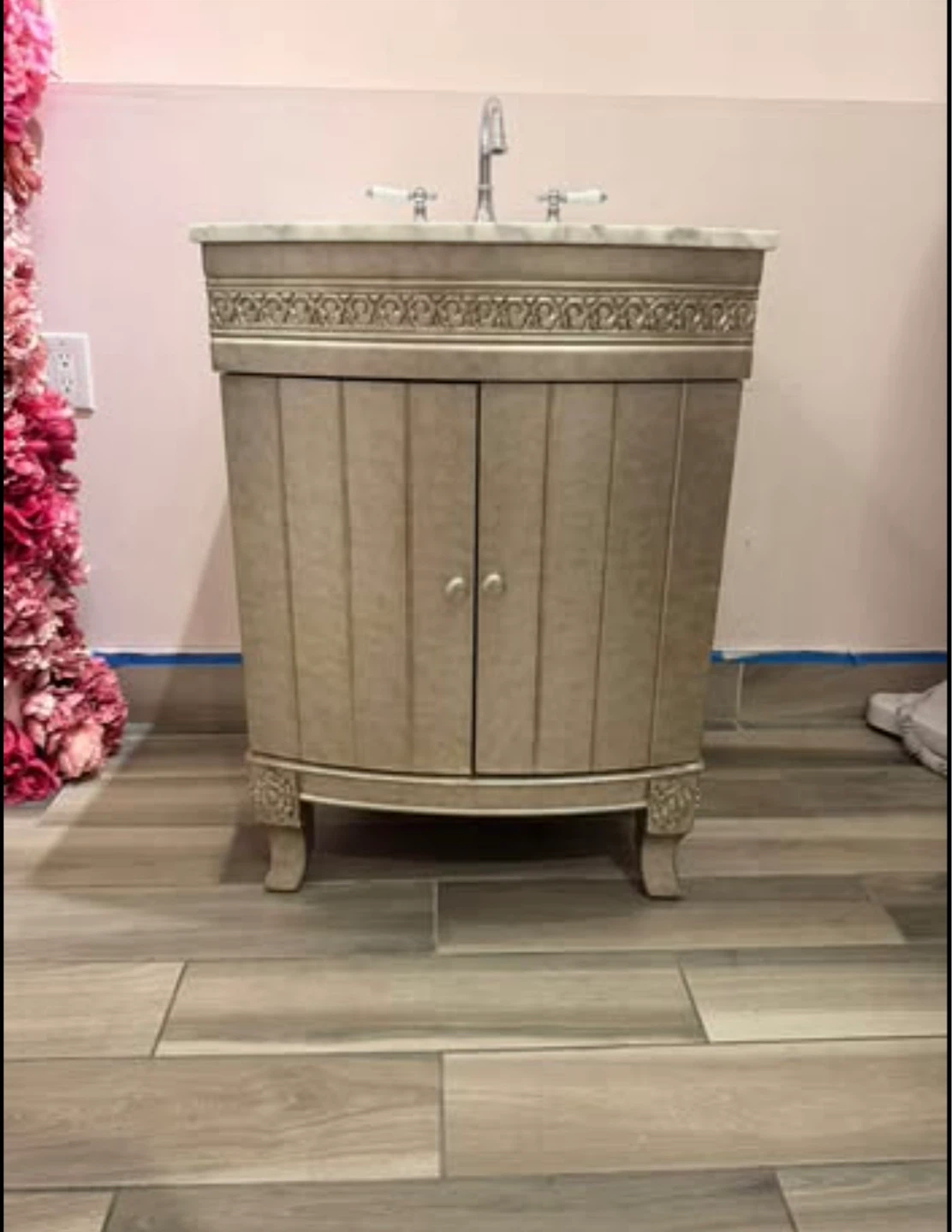 ✨ Elegant Champagne Bathroom Vanity✨