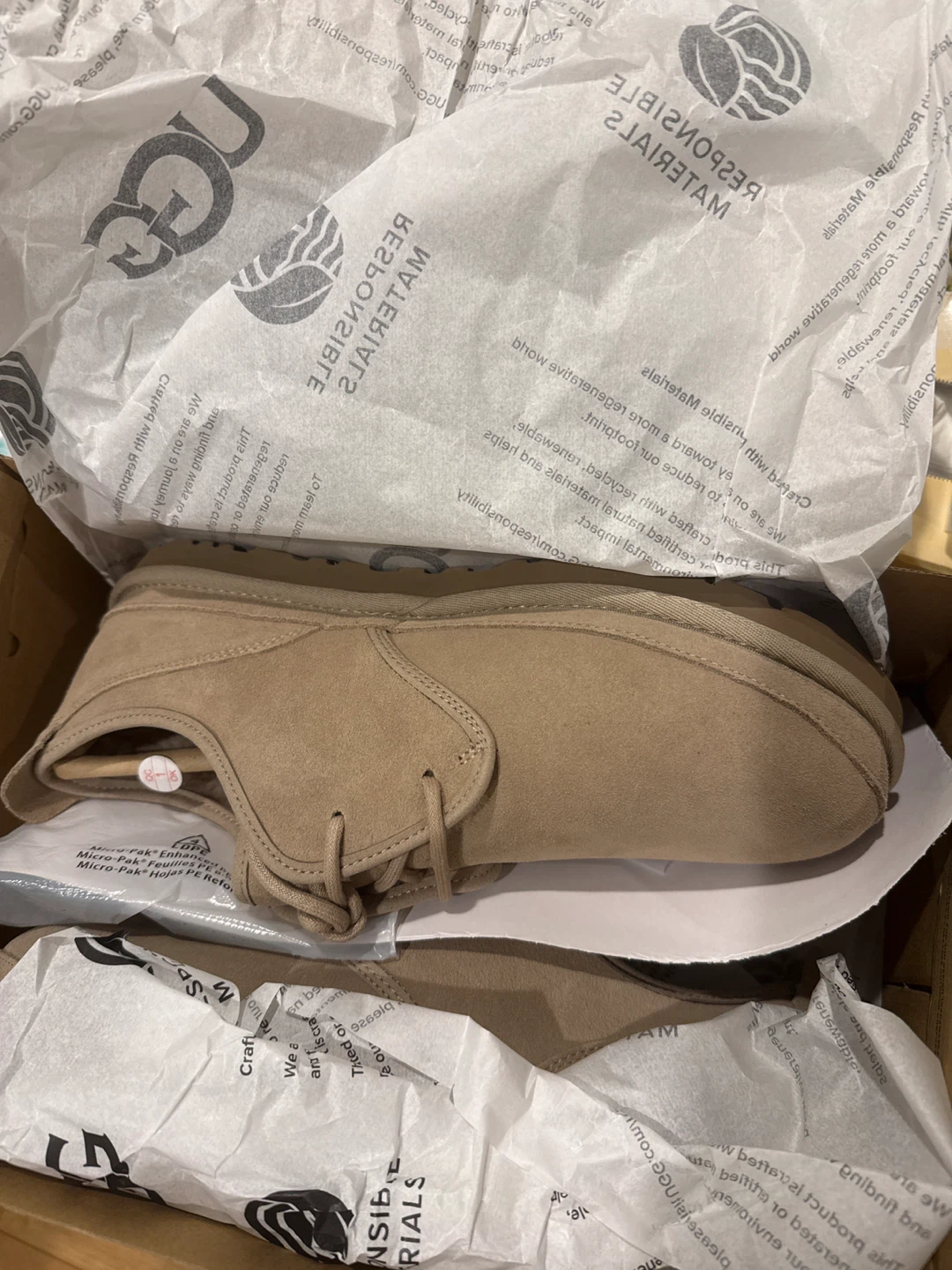 UGG Maksim II Shoes - Size 10 Men's - Dune Color