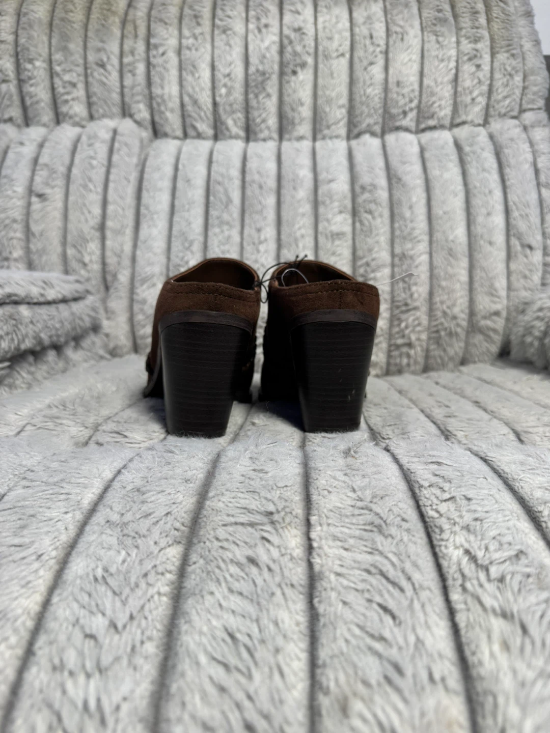 Universal Thread Brown Suede Mules Size 9 - photo 2