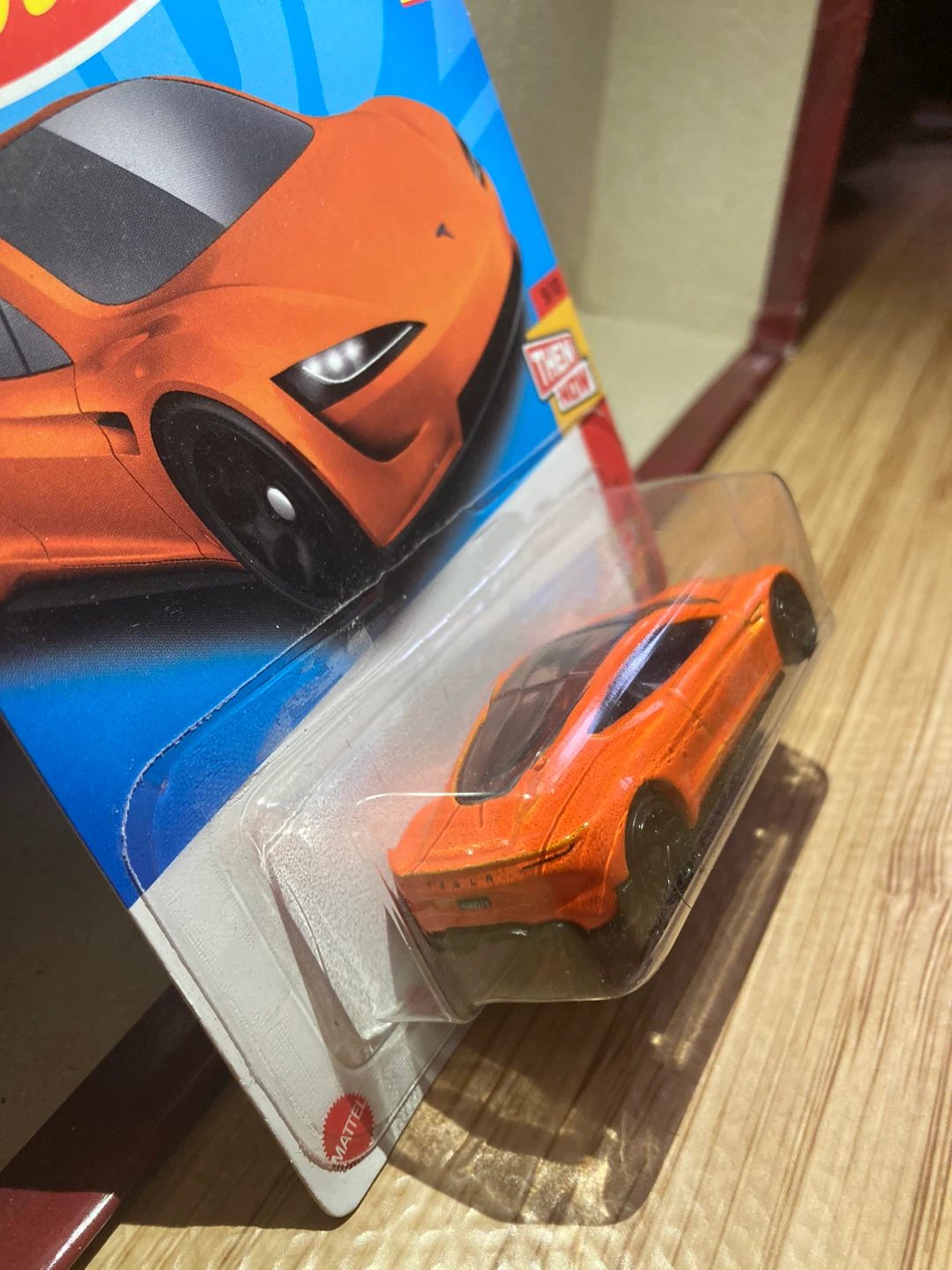 Hot Wheels / Tesla Roadster / Orange - photo 3