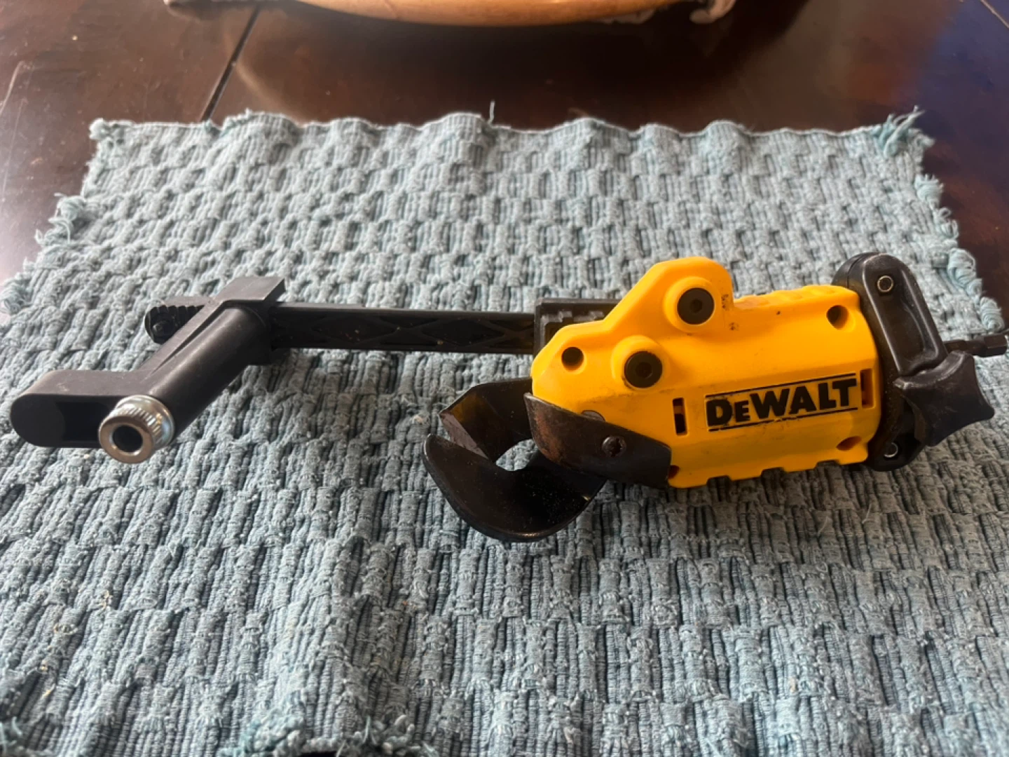 DEWALT 18 GA Shear Attachment