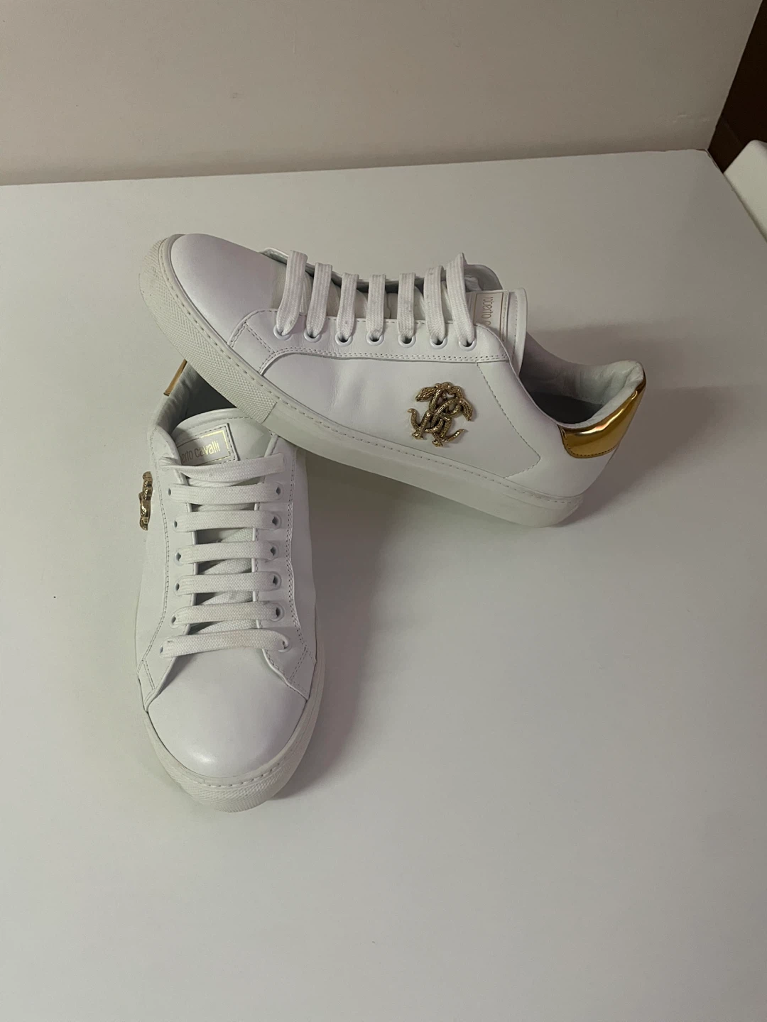 Roberto Cavalli White Leather RC Logo Sneakers