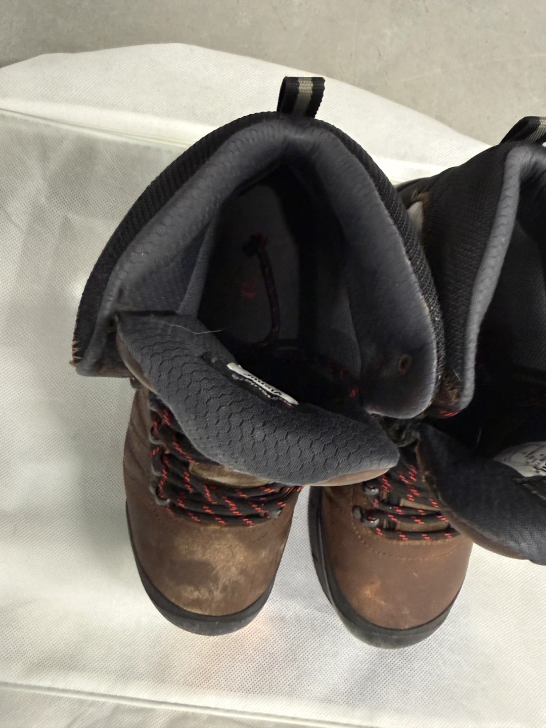 Vismo Thinsulate Work Boots - Size 10 - photo 4