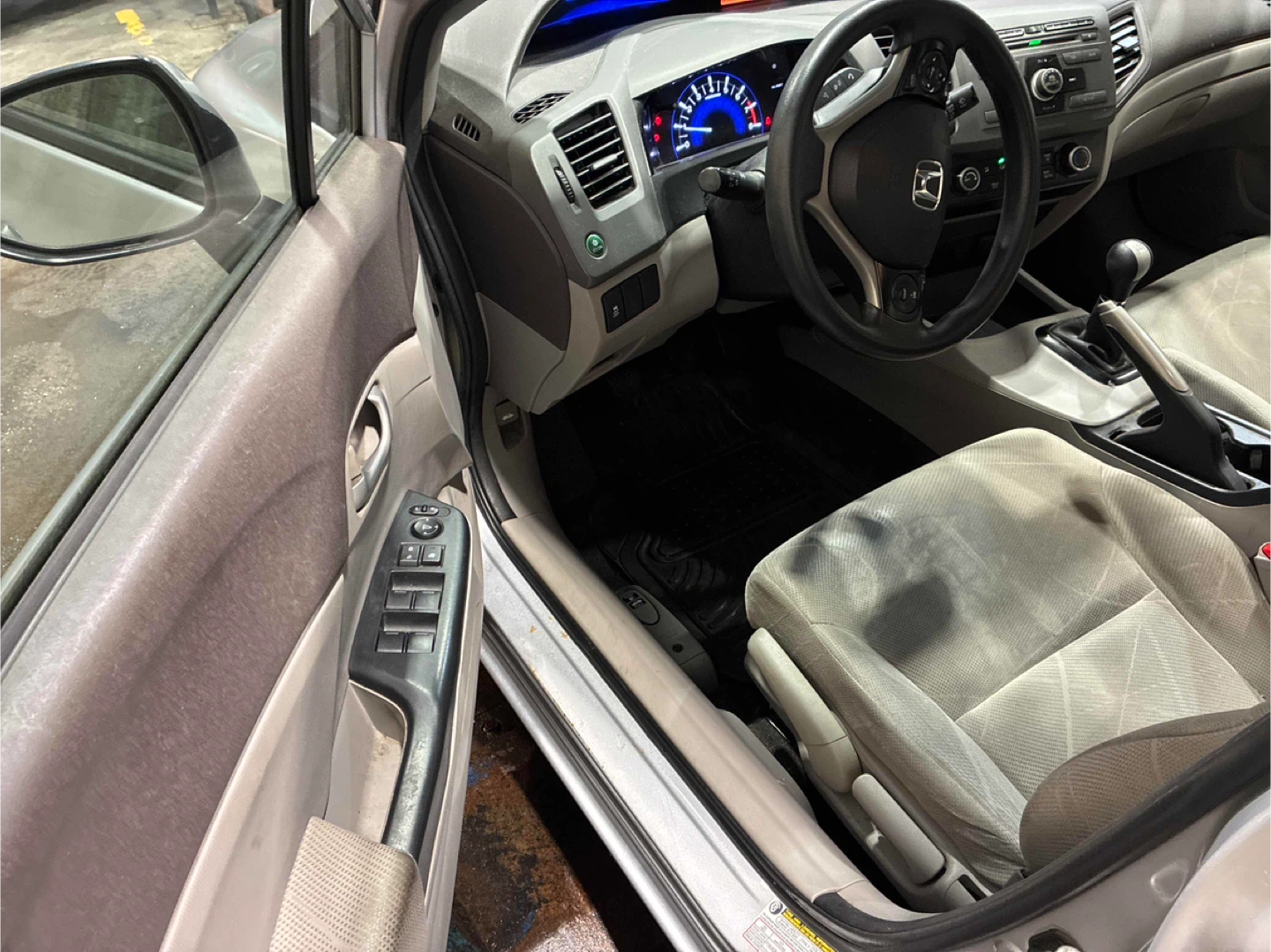 2012 Honda Civic Sedan - photo 4