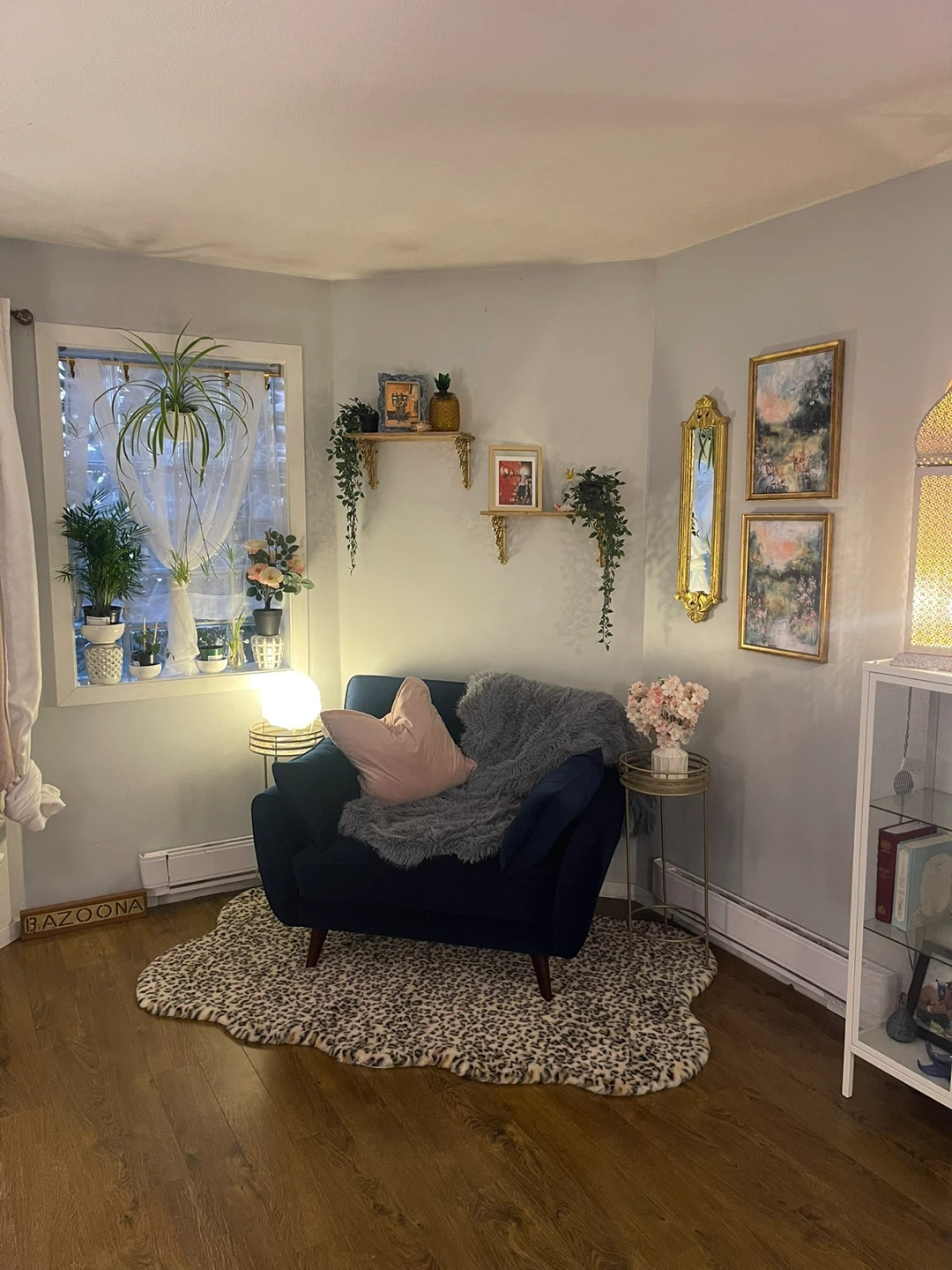 Room decorating service