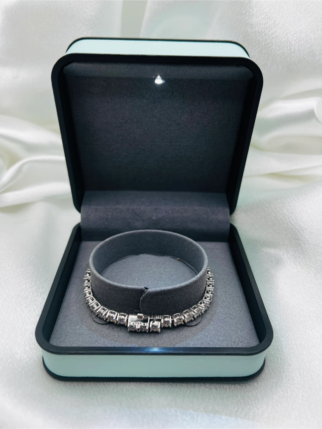 Moissanite Tennis Bracelet with GRA Certificate - photo 3