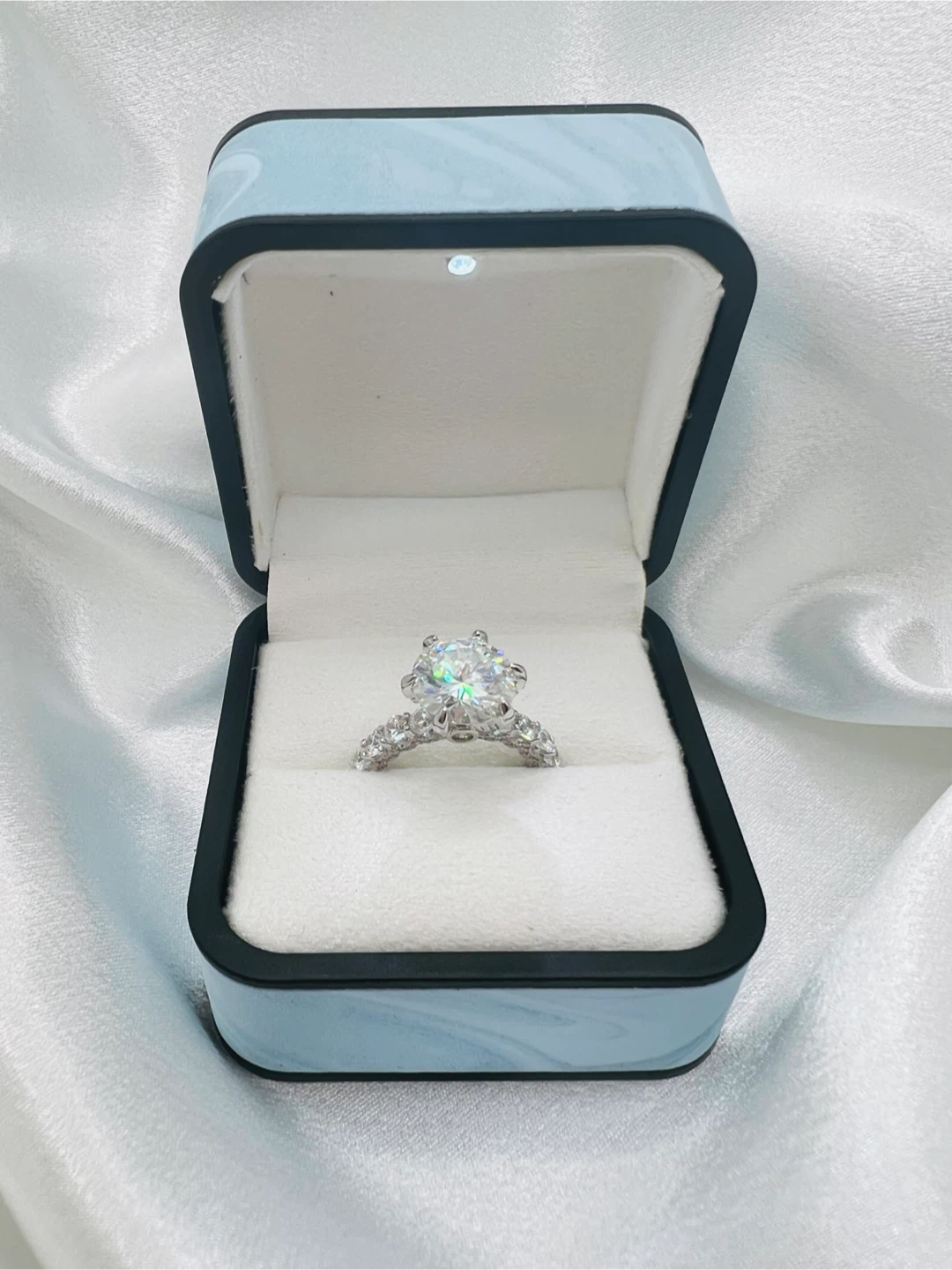 5 Carat Moussanite 925 Sterling Silver engagement ring - photo 2