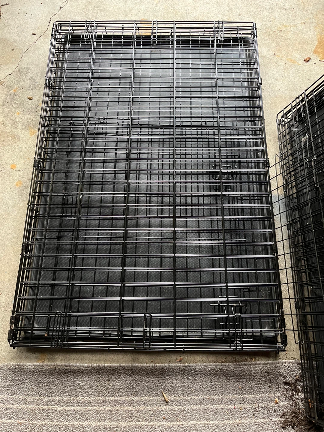 Black Metal Dog Crate with Tray - photo 4