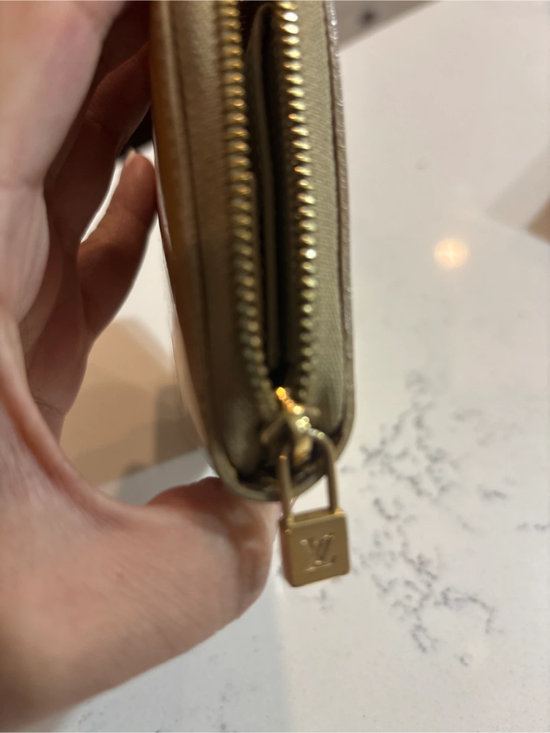 Louis Vuitton Monogram Vernis Zippy Coin Purse - photo 2