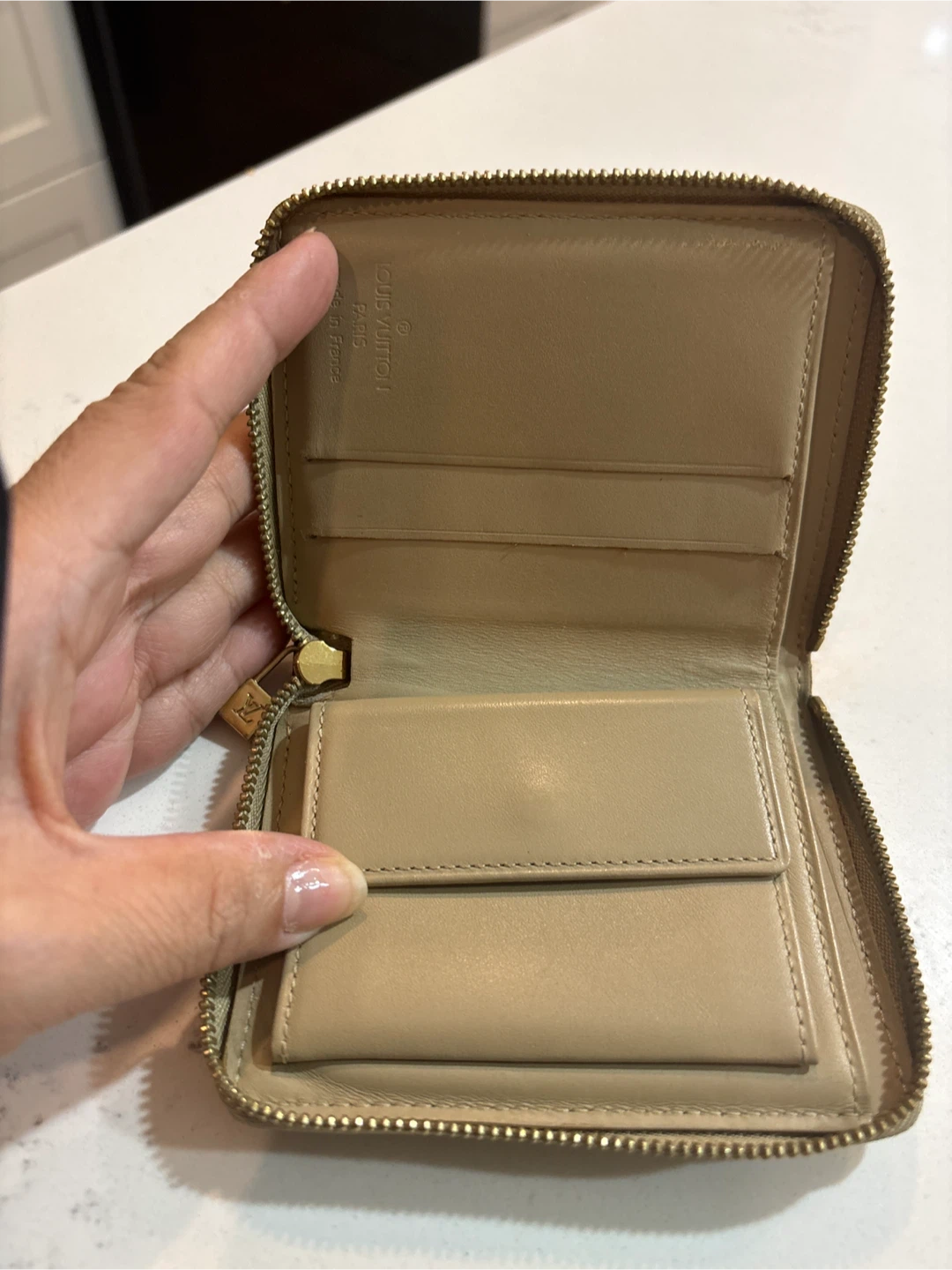 Louis Vuitton Monogram Vernis Zippy Coin Purse - photo 3
