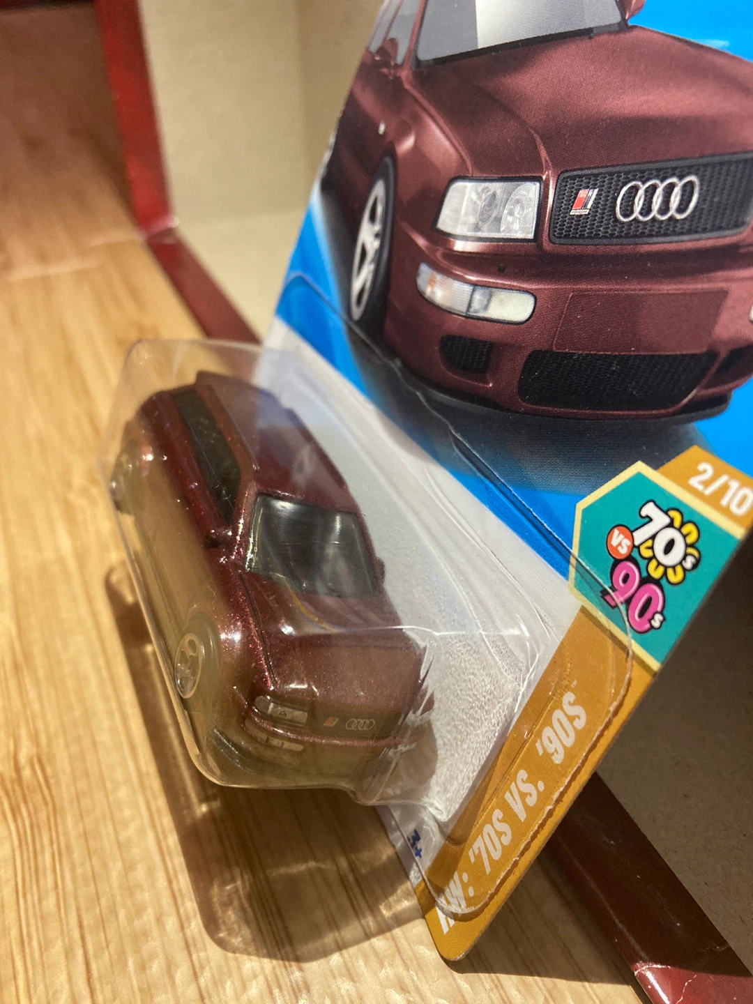 Hot Wheels / 94 Audi Avant RS2 / Burgundy - photo 2