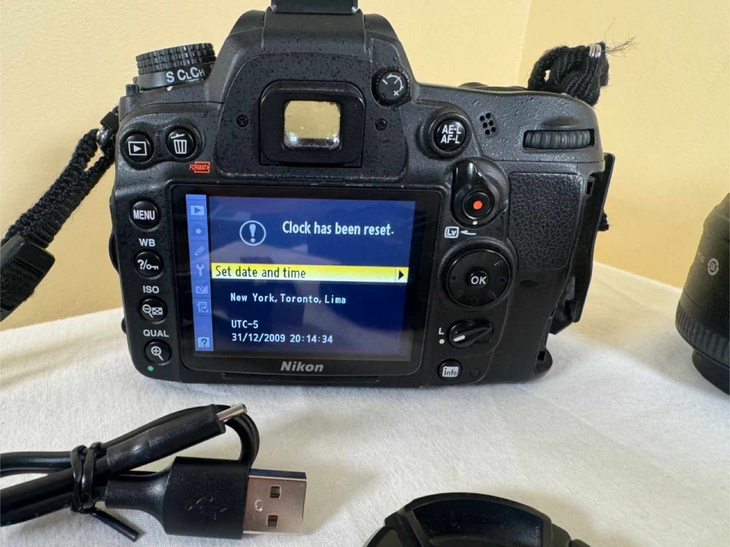 Nikon D7000 Digital Camera Body with Accessories - photo 2