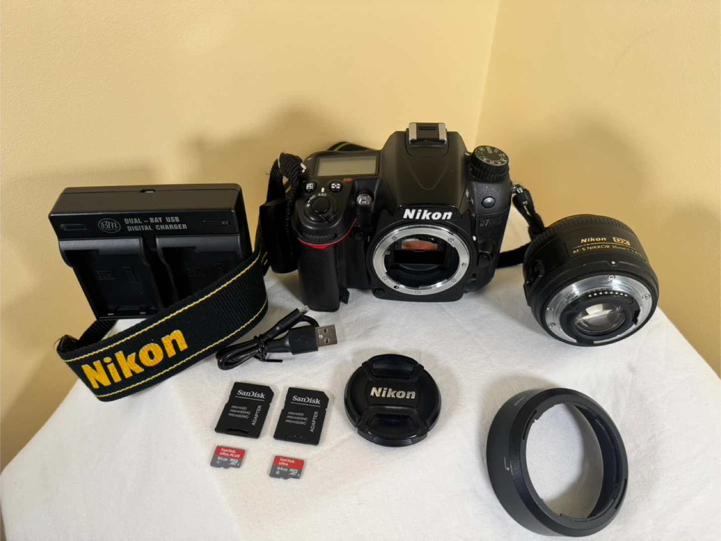 Nikon D7000 Digital Camera Body with Accessories