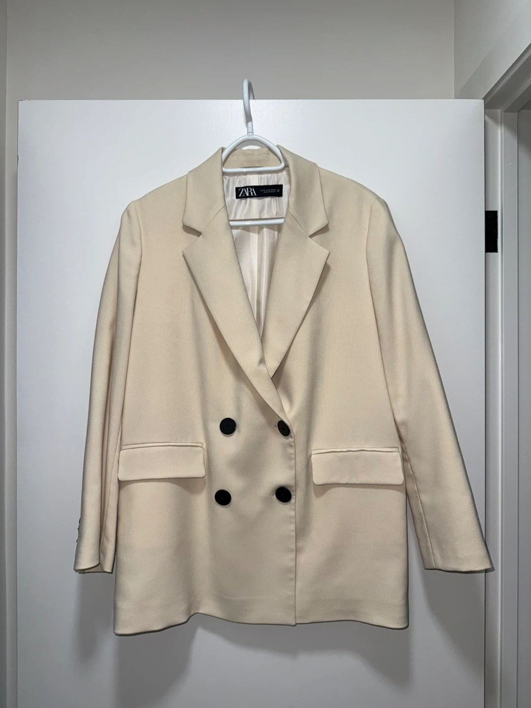 ZARA Beige Double-Breasted Blazer