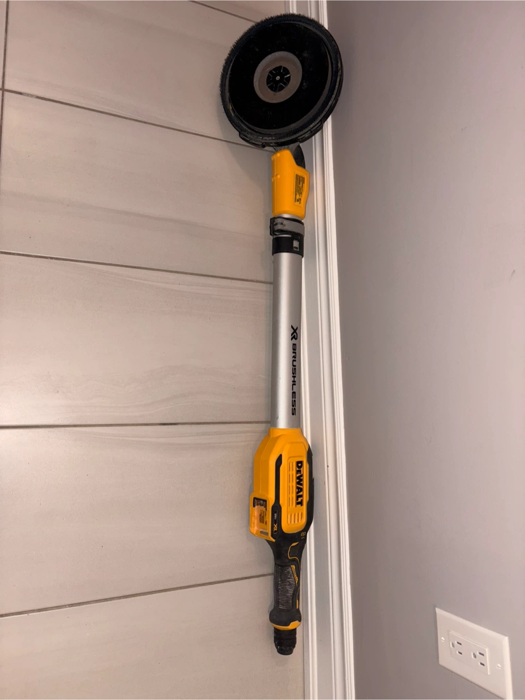 DEWALT Drywall Sander DCE800B (Tool Only) - photo 2