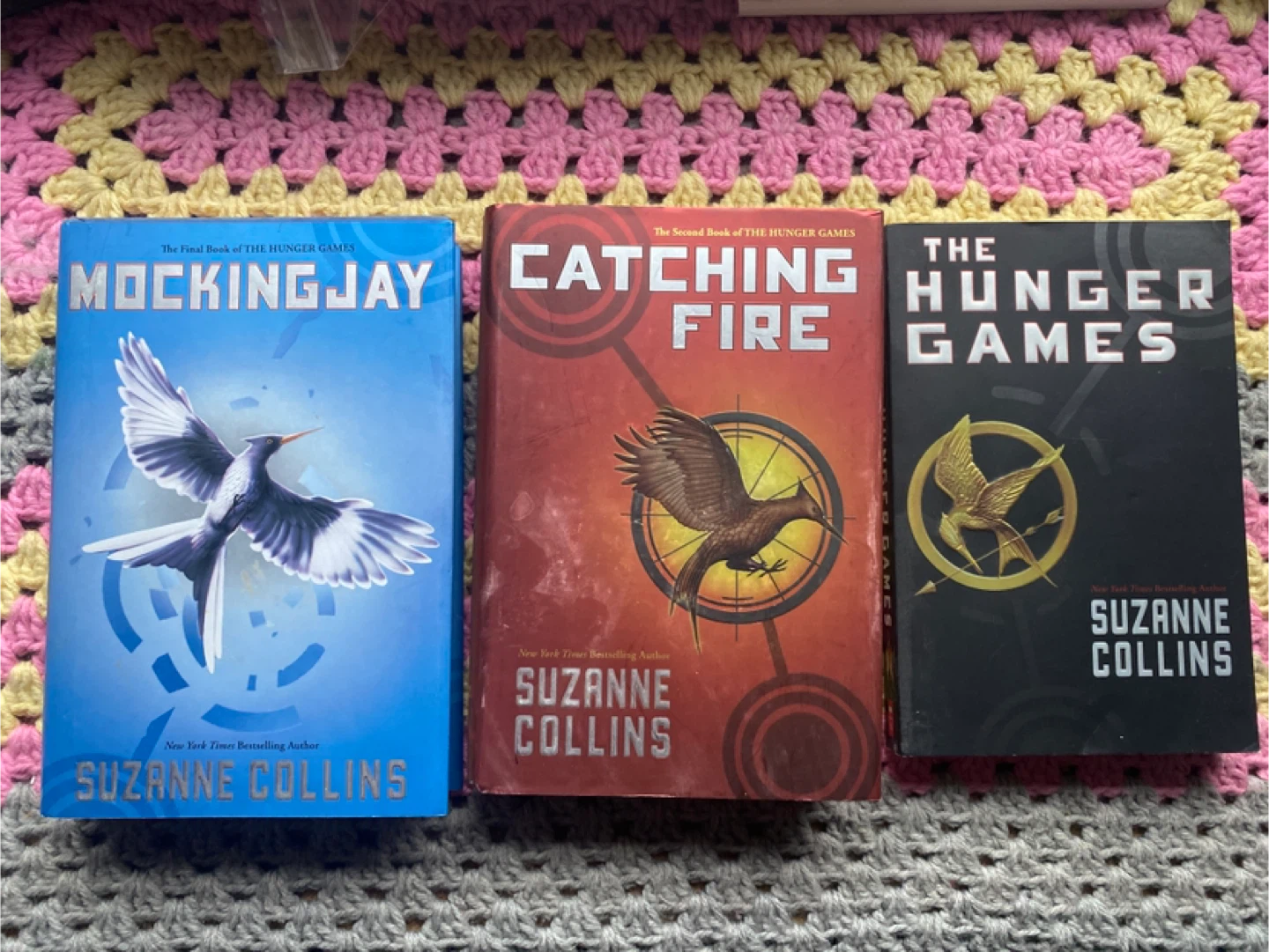 Assortment of books ❣️ need gone by April 1❣️