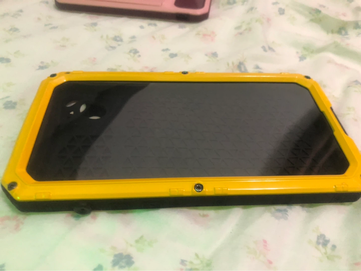 Heavy Duty Waterproof Phone Case for iPhone 15 Plus - Yellow - photo 2