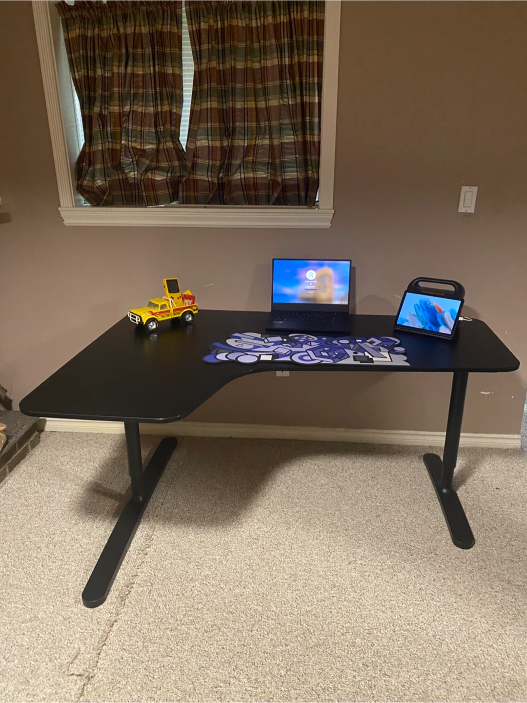 Black L-Shaped Gaming Desk(delivery available)
