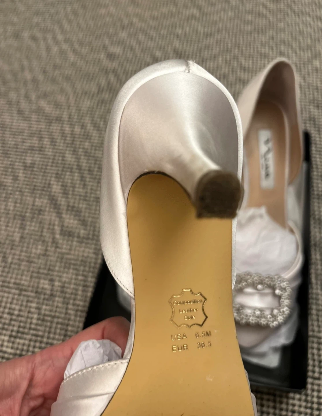 White Satin Embellished Heels / size 6.5 - photo 4
