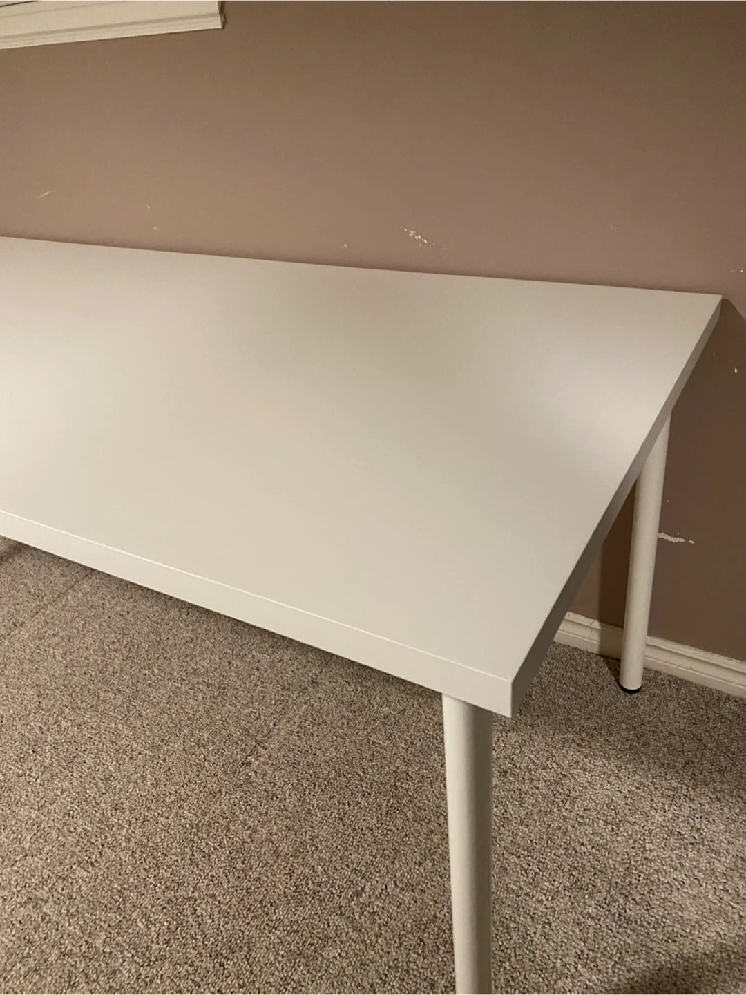 white ikea desk(delivery available) - photo 4