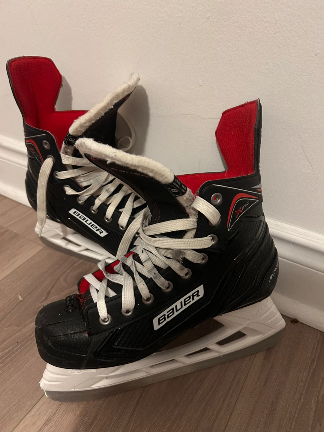Bauer X-PRO Hockey Skates - US 9.5 - photo 2