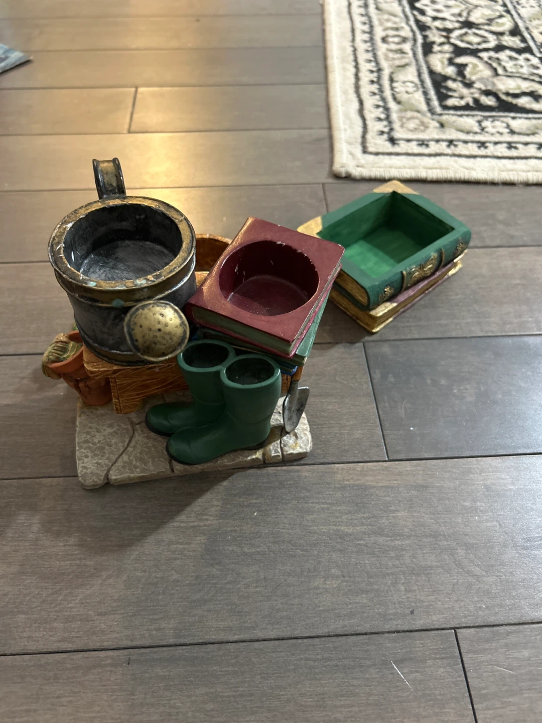 The Garden Shed Decorative Watering Can & Book Set