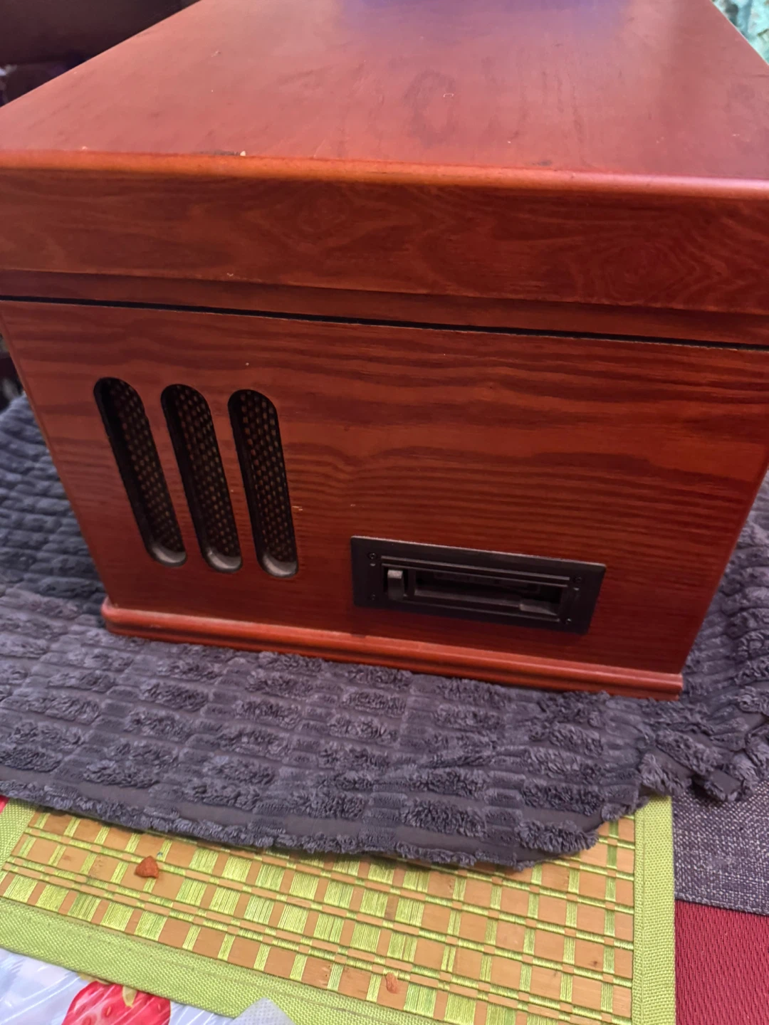 Crosley Record Player with Radio Antique - photo 3