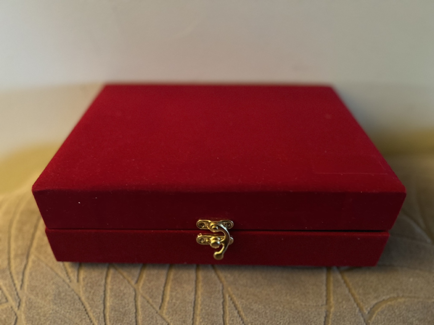 New-Red Velvet Jewellery Box