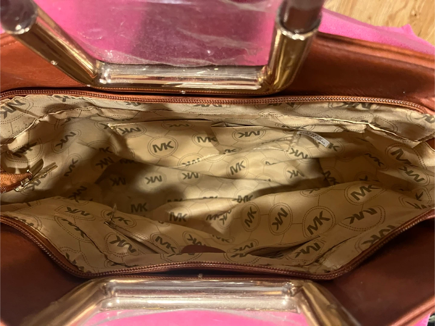 Michael Kors Brown Handbag - photo 2