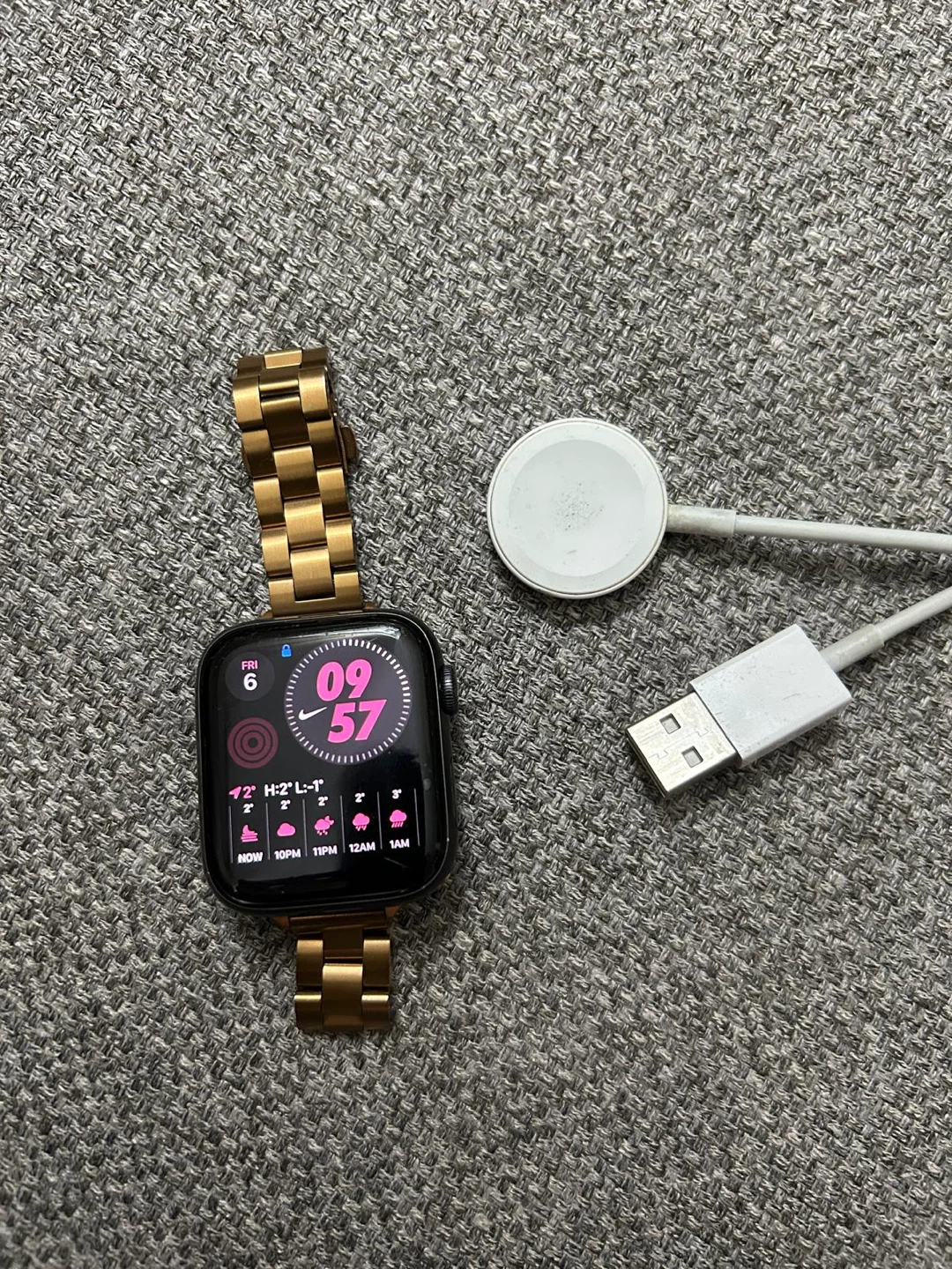 Apple Watch Series 5 with Gold Metal Band