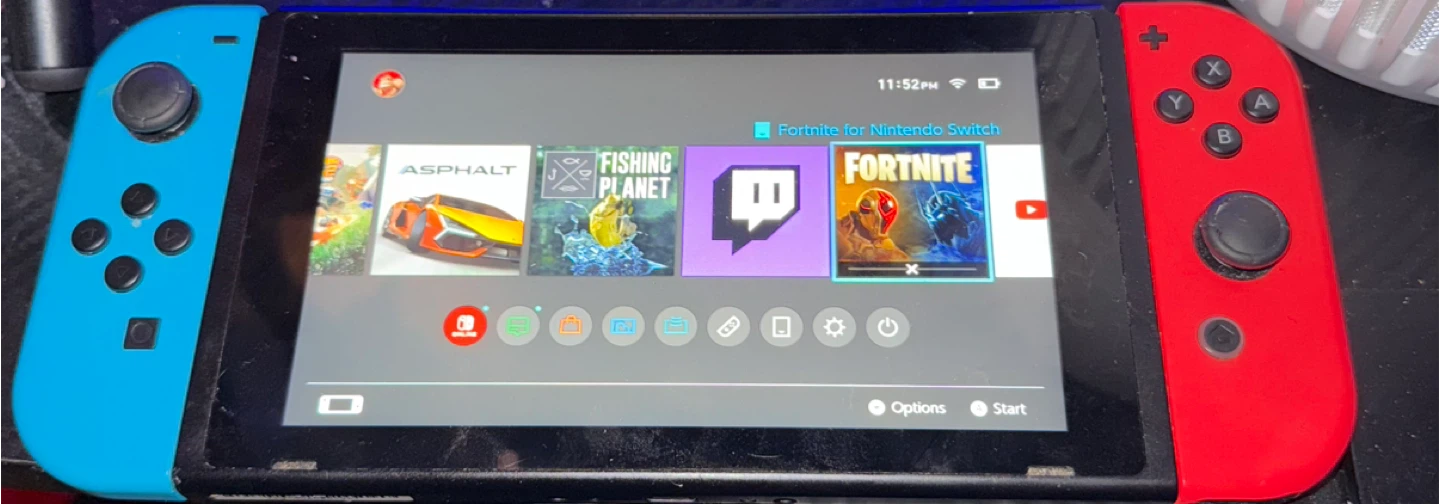 Nintendo switch - photo 2